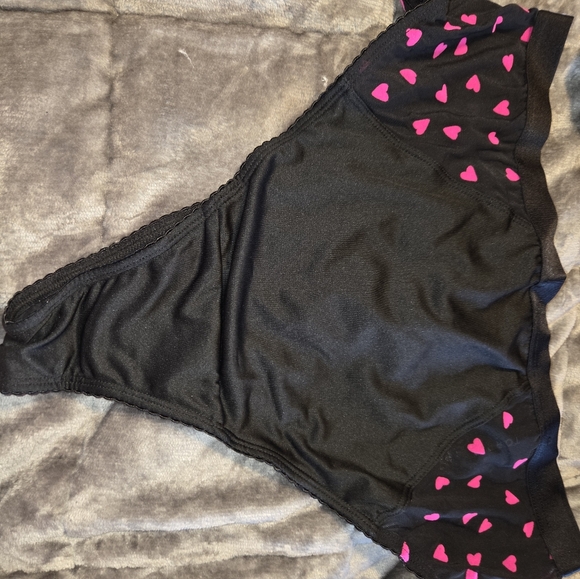 3 Pair Of Size 0 Torrid Underwear Never Worn - Picture 8 of 10